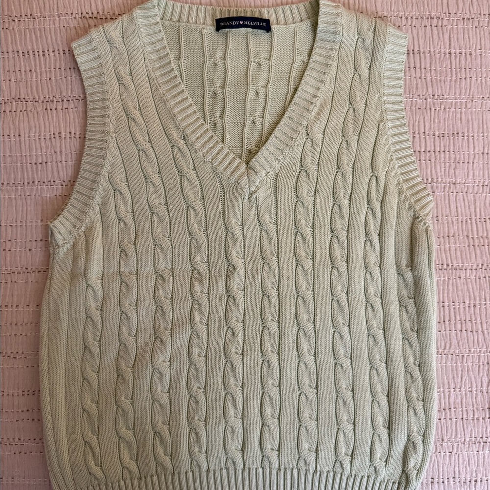 Brandy Melville V-Neck Cable Knit Sweater Vest - Cream